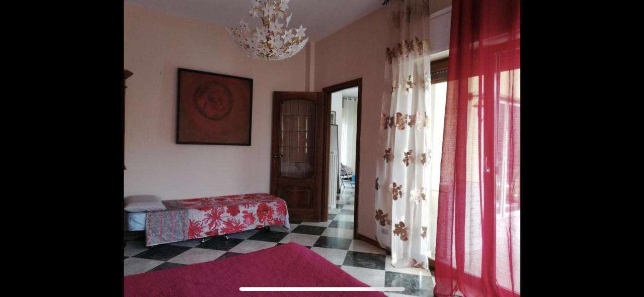 Appartement Yellow House à Turin Extérieur photo